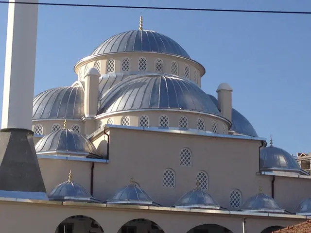 Cami kubbe kaplama — Usta Resul Coşkun uygulaması